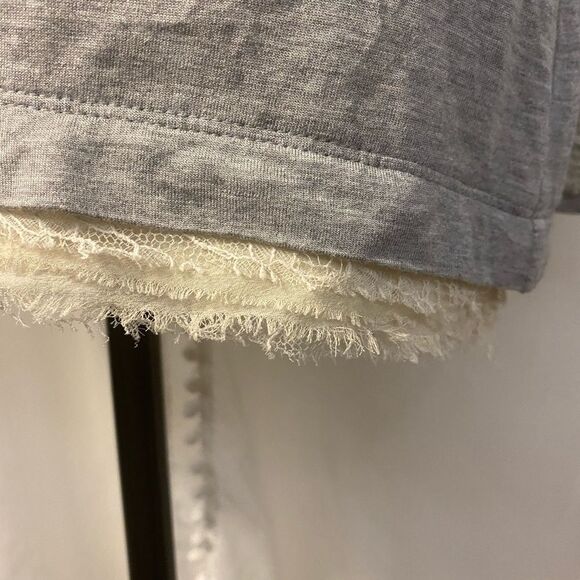 Diane Von Furstenberg long sleeve, S-M - Picture 5 of 7